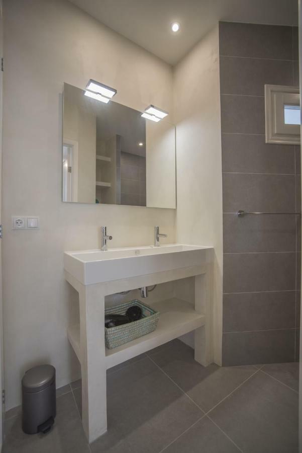Luxury Upstairs & Downstairs Apartments Zandvoort Bagian luar foto