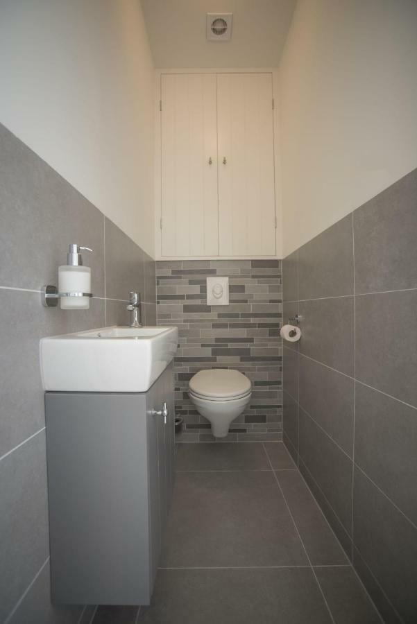 Luxury Upstairs & Downstairs Apartments Zandvoort Bagian luar foto