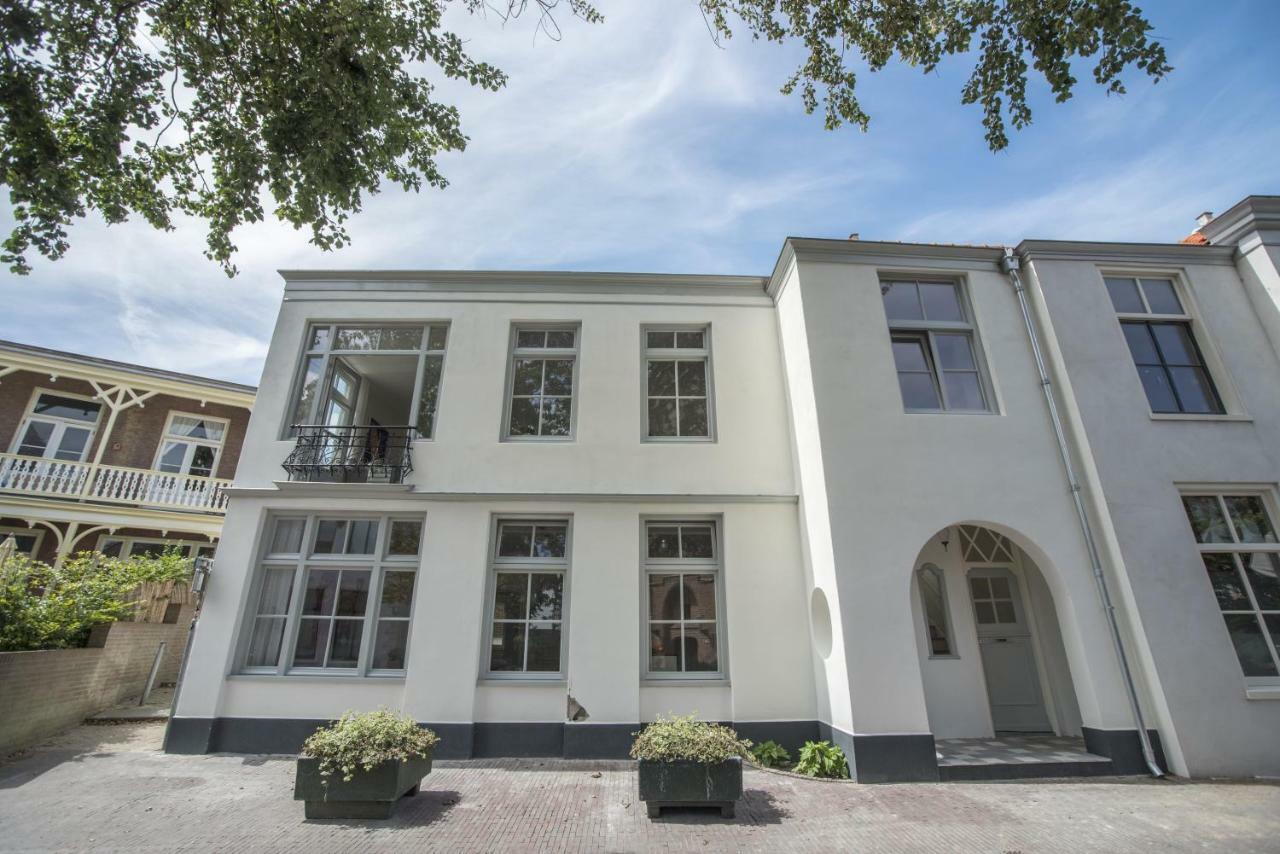 Luxury Upstairs & Downstairs Apartments Zandvoort Bagian luar foto