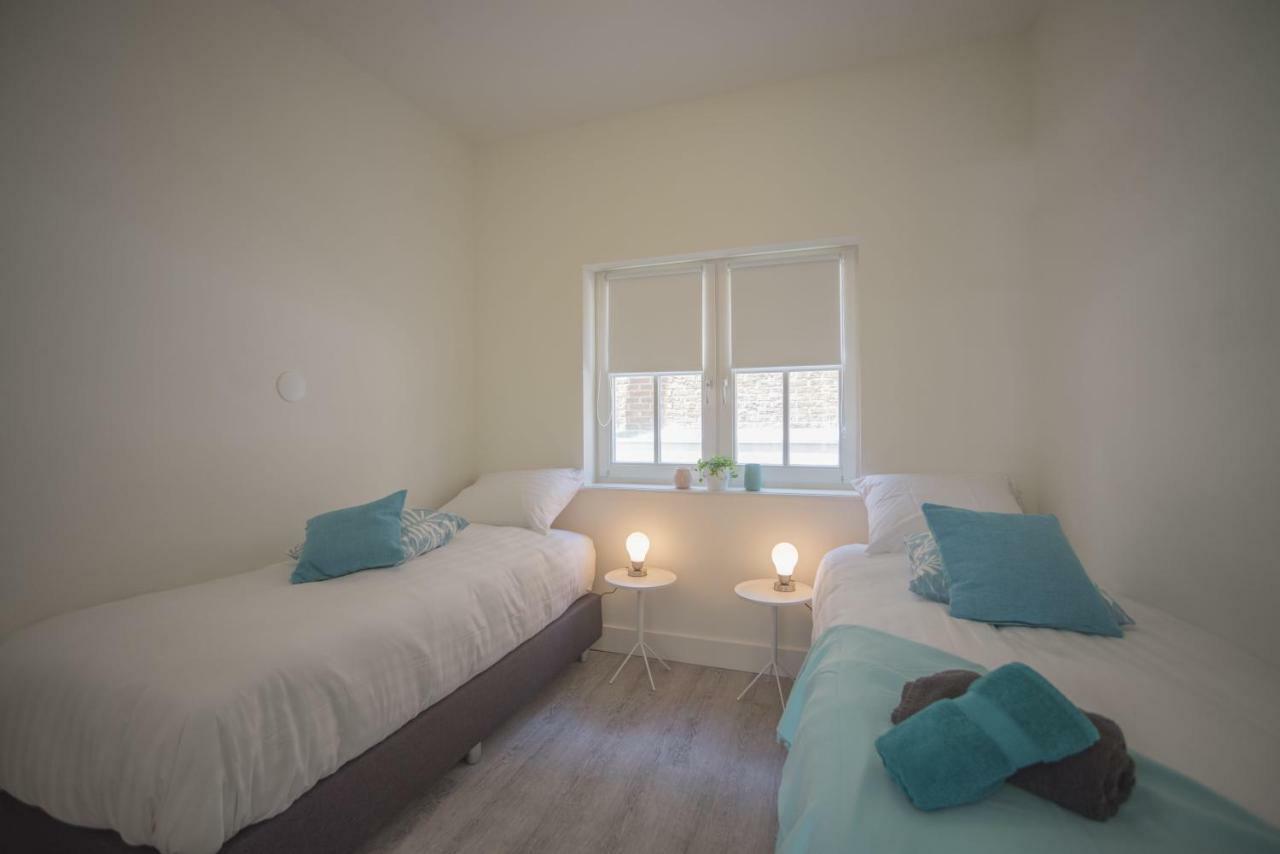 Luxury Upstairs & Downstairs Apartments Zandvoort Bagian luar foto