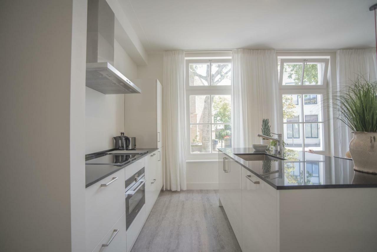 Luxury Upstairs & Downstairs Apartments Zandvoort Bagian luar foto