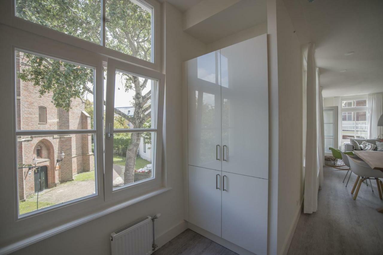 Luxury Upstairs & Downstairs Apartments Zandvoort Bagian luar foto
