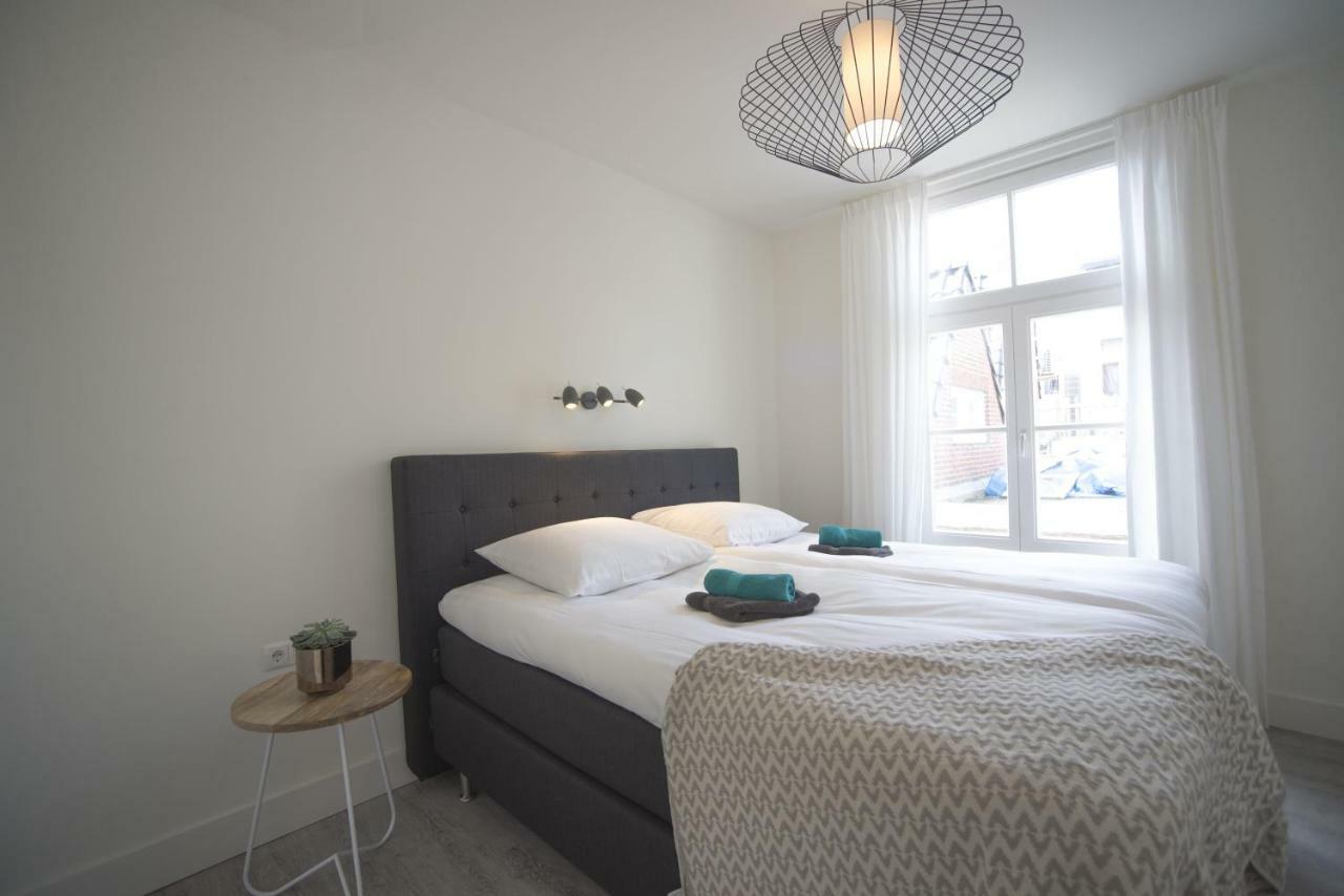 Luxury Upstairs & Downstairs Apartments Zandvoort Bagian luar foto