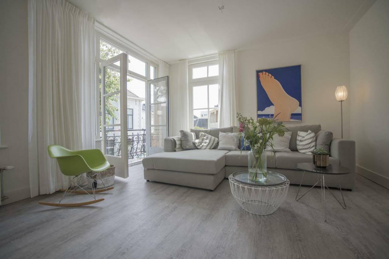 Luxury Upstairs & Downstairs Apartments Zandvoort Bagian luar foto